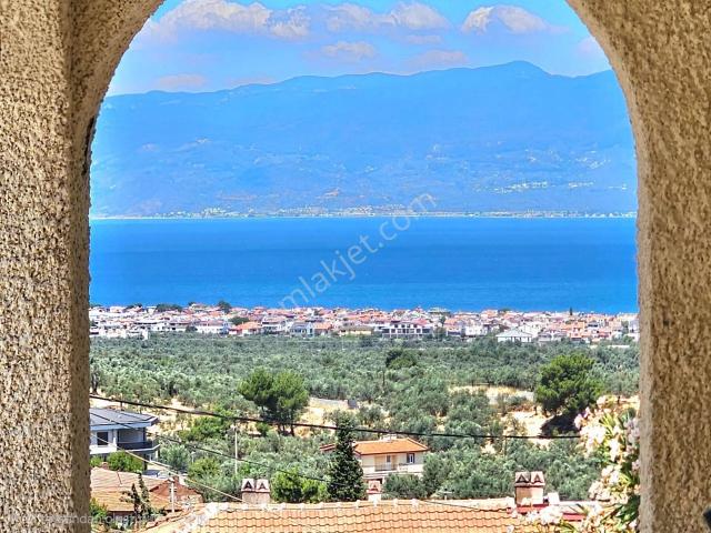 Startkey'den Taylıeli'de Panoramik Deniz Manzaralı Taş Villa