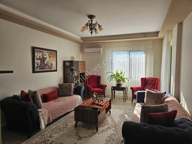Startkey'den Bahçelievler Akbey Sitesinde 2+1 Satılık Daire