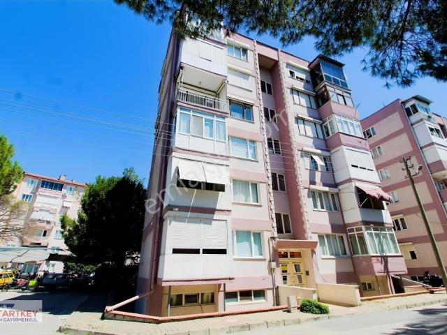 Startkeyyön'den Plevne'de Site İçi Asansörlü 2+1 Kiralık Daire
