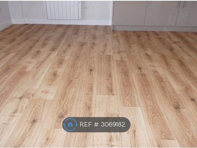 Stevenage, Stevenage SG1, 2 bed flat to rent, £1,375 pcm | PrimeLocation