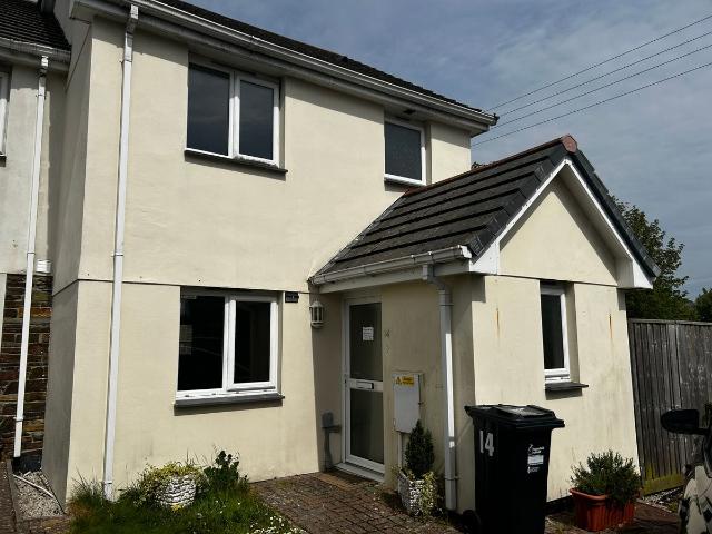 Stevens Court, St. Austell PL26, 3 bed property to rent, £1,300 pcm | PrimeLocation