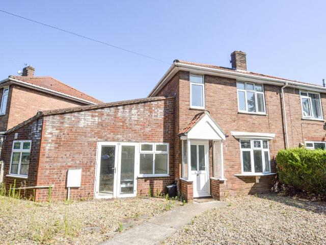 Stevenson Road, Norwich NR5, 4 bed semi detached house to rent, £1,700 pcm | PrimeLocation