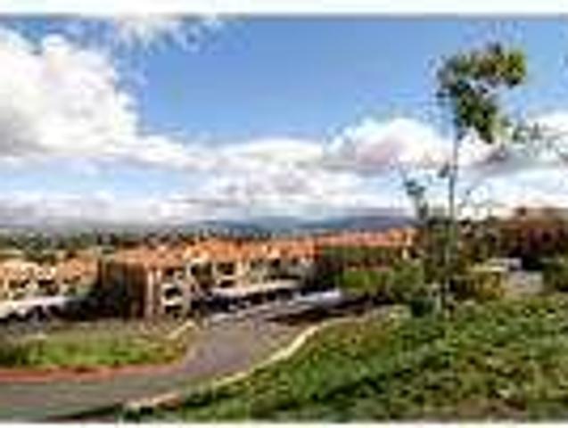 Stevenson Ranch Luxurious 2 + 2