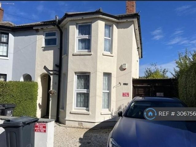 Stewart Road, Bournemouth, BH8 4 bed semi detached house to rent £2,000 pcm £462 pw