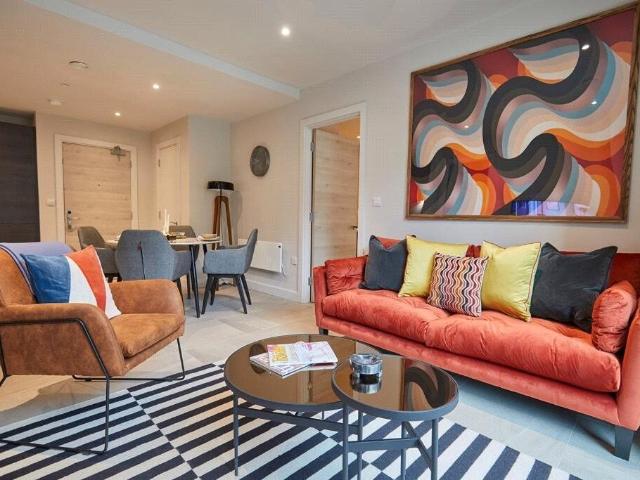 Steward Street, London E1, 4 bed flat to rent, £6,000 pcm | PrimeLocation