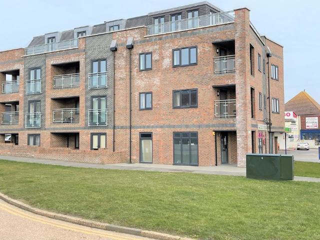 Steyning Avenue, Peacehaven BN10 1 bed flat to rent £1,300 pcm £300 pw