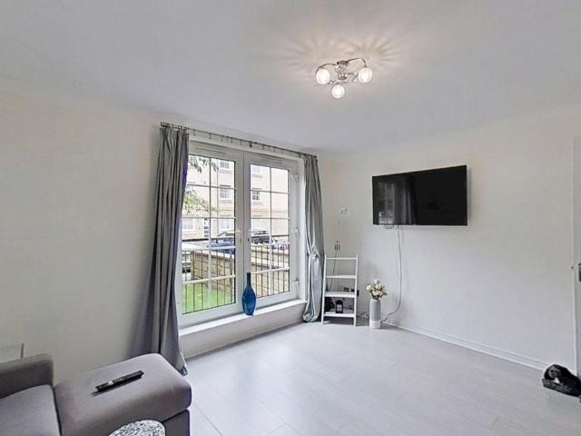 Stead's Place, Edinburgh, Midlothian EH6, 2 bed flat to rent, £1,510 pcm | PrimeLocation