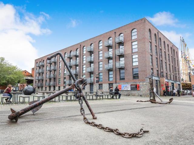 Steamship House, Bristol, BS1 2 bed apartment to rent £1,700 pcm £392 pw