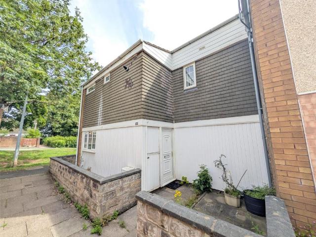Stebbings, Sutton Hill, Telford. 3 bed end of terrace house to rent £850 pcm £196 pw