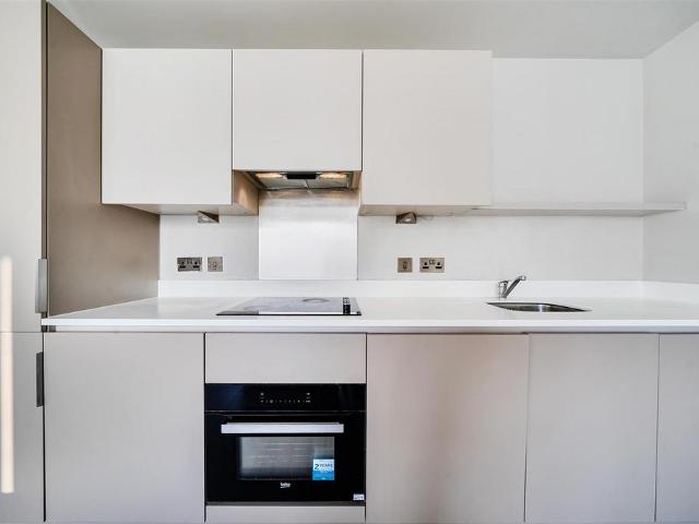 Steel House, The Metalworks. 2 bed apartment to rent £1,650 pcm £381 pw