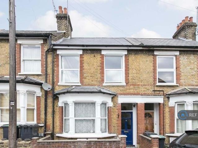 Steele Road, Tottenham, N17 2 bed flat to rent £1,900 pcm £438 pw