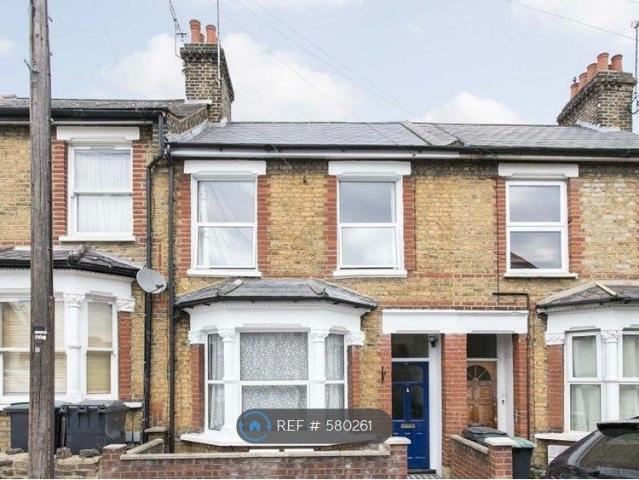 Steele Road, Tottenham N17, 2 bed flat to rent, £1,900 pcm | PrimeLocation