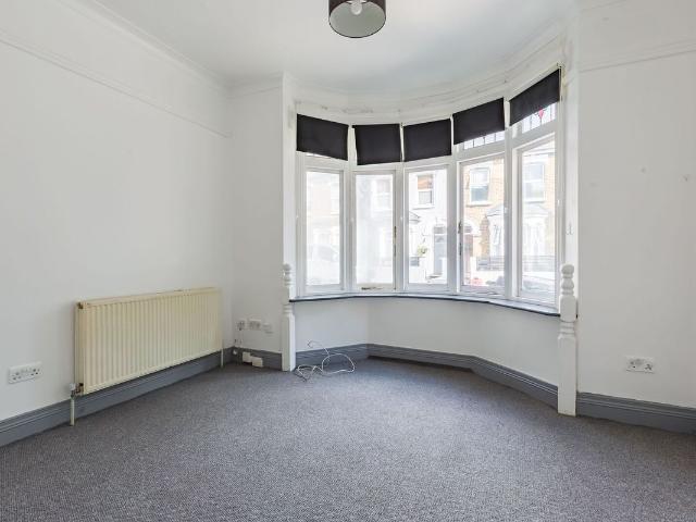 Steele Road, Stratford, London E11, 5 bed terraced house to rent, £3,600 pcm | PrimeLocation