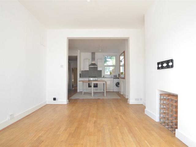 Steerforth Street, London SW18, 1 bed flat to rent, £1,900 pcm | PrimeLocation