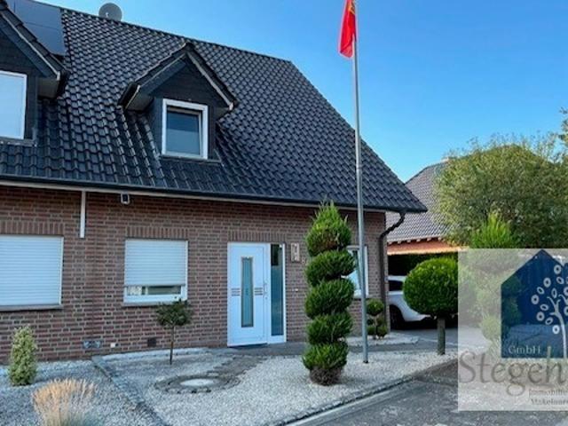 STEGEHUIS GMBH* Doppelhaus Hälfte in gute Wohnlage vom Rheine