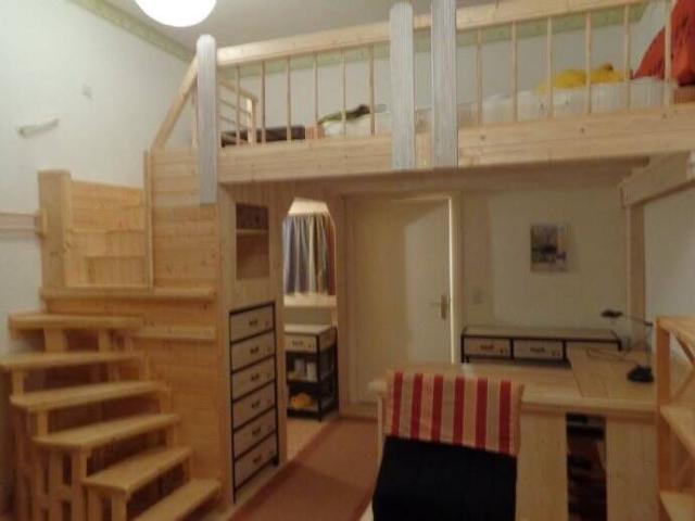 Steglitz Möbl. 2 Zi. Whg. ab 1.8.26 Inklusivmiete 1000 € 900 €