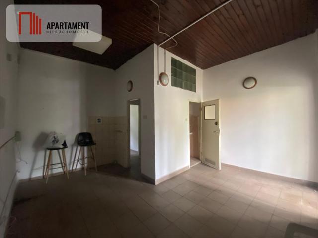 Sprzedam lokal usługowy 30 m² przy morzu w Stegnie