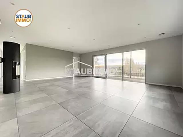 Steinbrunn le Bas 68440 Location appartement 5 pièces t5 au dernier étage terrasse