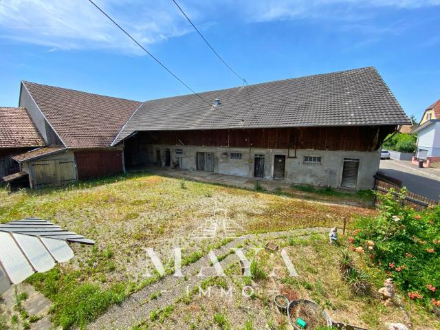 Steinbrunn Le Haut, Maison avec dépendance