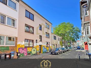 Steintor: MFH mit 8 Apartments 2 Terrassen + 3 Balkonen + Dachterrasse mit einem Faktor von 17