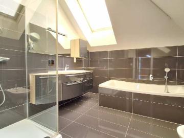 Villa for sale in 2345