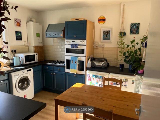 Stenhouse Avenue West, Edinburgh EH11, 1 bed flat to rent, £1,050 pcm | PrimeLocation