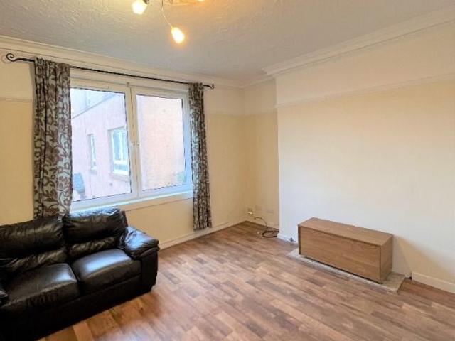 Stenhouse Avenue West, Edinburgh EH11, 2 bed flat to rent, £1,195 pcm | PrimeLocation