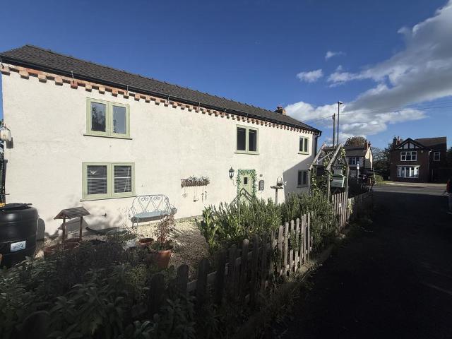 Stenson Road, Derby, DE23 2 bed cottage to rent £1,100 pcm £254 pw