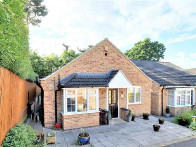 Stenson Road, Derby, DE23 3 bed bungalow to rent £1,150 pcm £265 pw