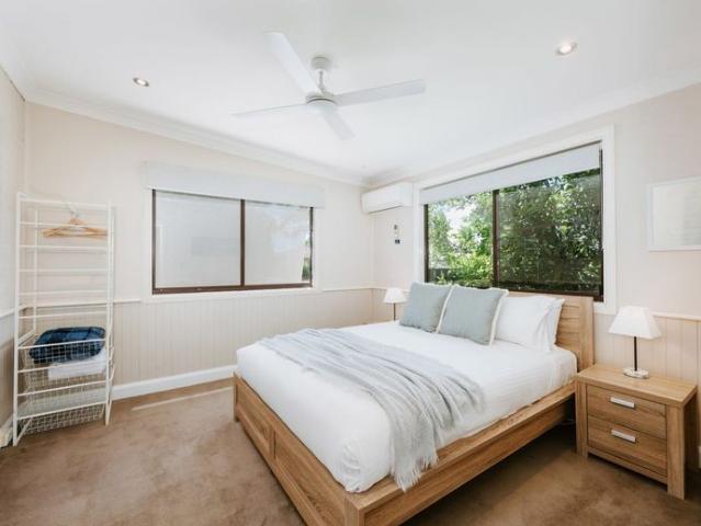 Step Into Country Comfort with Modern Finishes