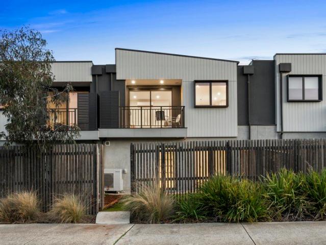 Step Into Coastal Elegance A Home Where Design, Nature, and Lifestyle Unite