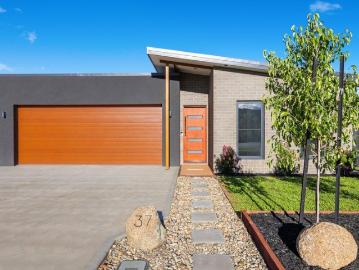 East Jindabyne, Snowy River, Victoria