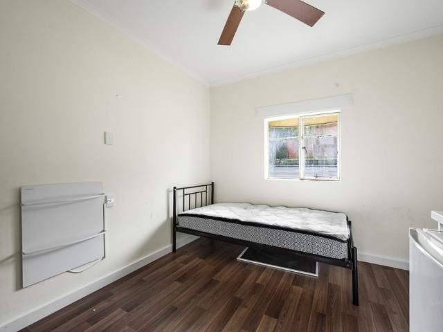 Step Right In: Secure a Low Maintenance, Fully Furnished Flat