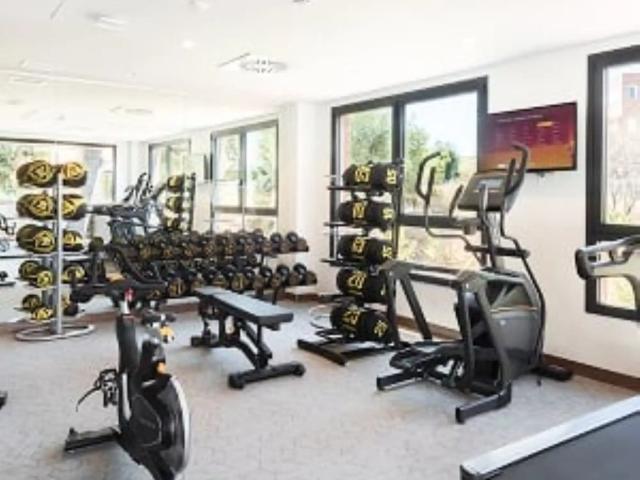 Stephouse Vicalvaro Madrid Student Accommodation | Amber