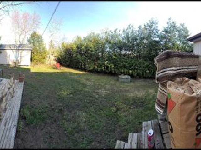 Stephanie blackley Has a House