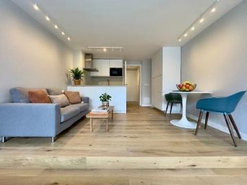 Stéphanie: Furnished Apartment Studio renovated