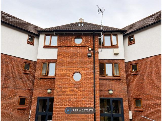 Stephenson Way, Corby NN17, 2 bed flat to rent, £800 pcm | PrimeLocation