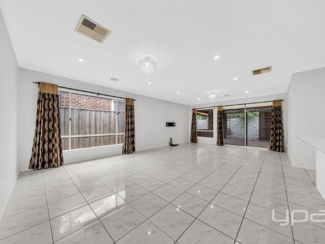 Steps Away From Alamanda P 9 College!