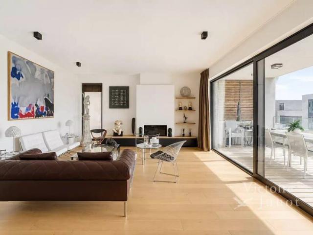 Sterea Beautiful 2 room apartment + parking