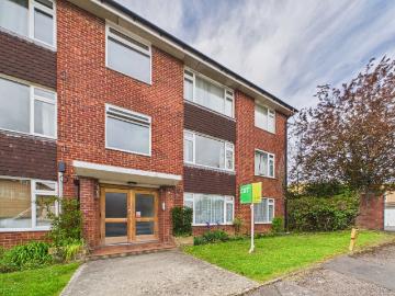 Cheltenham, Gloucestershire county, Southdowns