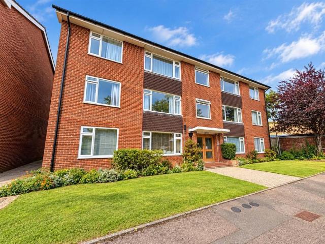 Sterling Court, Cheltenham GL51 8LY