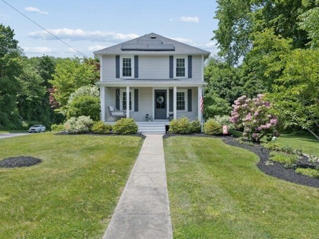 Sterling Ct, Northborough, Home For Sale