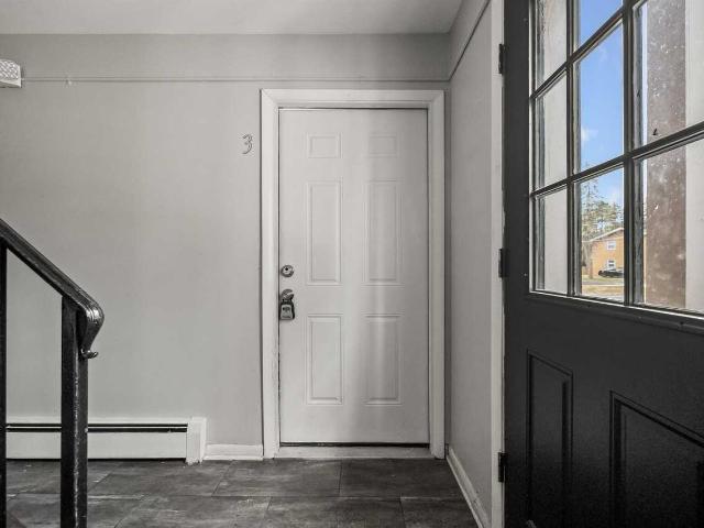 Sterling Hill Apartments 2 Bedroom Apartment for Rent at 5871 Althea St, Utica, MI 48316 Utica