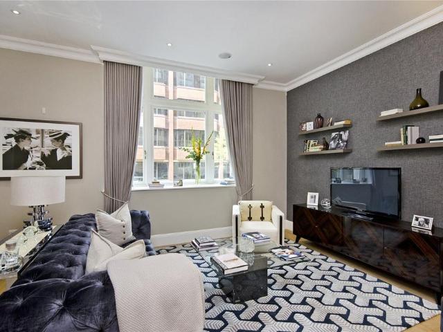 Sterling Mansions, 75 Leman Street. 1 bed flat to rent £2,900 pcm £669 pw