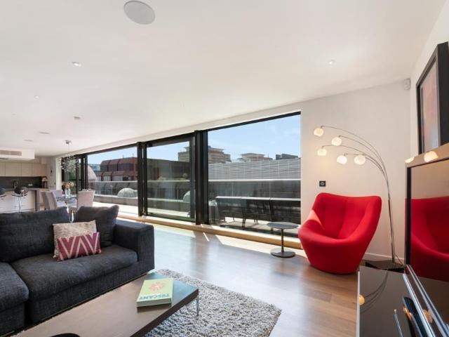 Sterling Mansions, 75 Leman Street, London E1, 3 bed flat to rent, £7,250 pcm | PrimeLocation