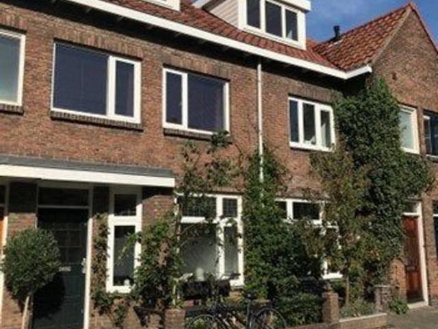 Sternstraat 5, Eengezinswoning in Utrecht B&S Rental Service