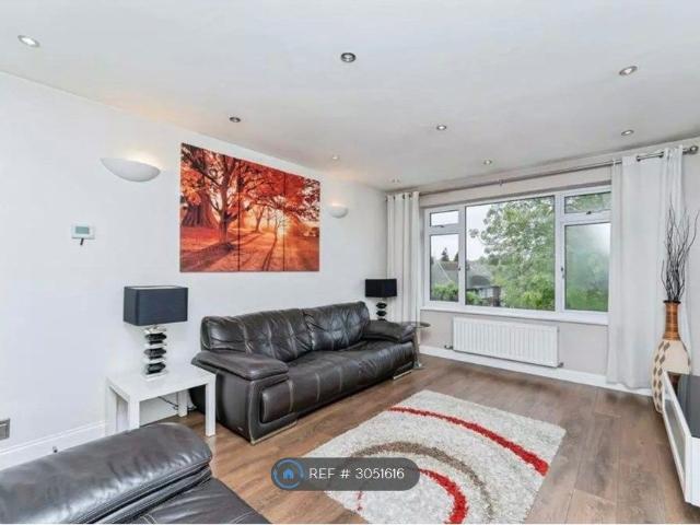 Stickleton Close, Greenford UB6, 2 bed flat to rent, £1,900 pcm | PrimeLocation