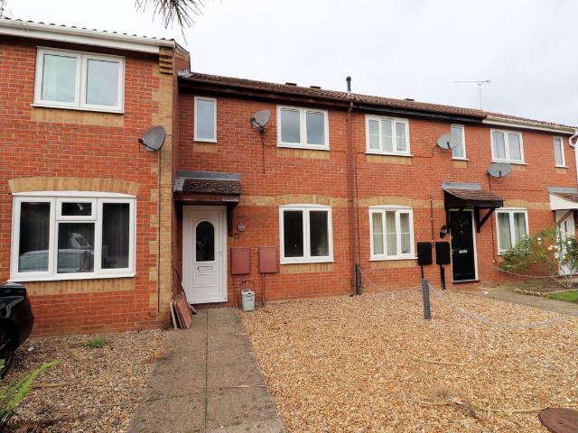 Stiffkey Close, Watlington PE33, 2 bed terraced house to rent, £775 pcm | PrimeLocation