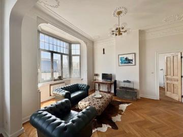 Stijlvol 2 slaapkamerappartement op wandelafstand van Centraal Station