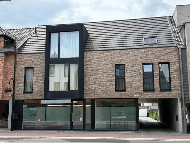 Stijlvol 2slpk appartement met terras en garage